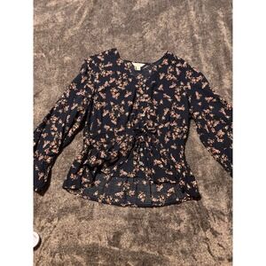 Time And Tru Navy Blue Peplum Floral Shirt Size 12-14